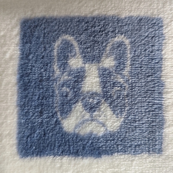 Boston Terrier Frenchie Face Print Plush Throw Blanket 50" x 70" White Blue NWT - Picture 4 of 10